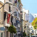 Centre ville Cannes, 2 pièces