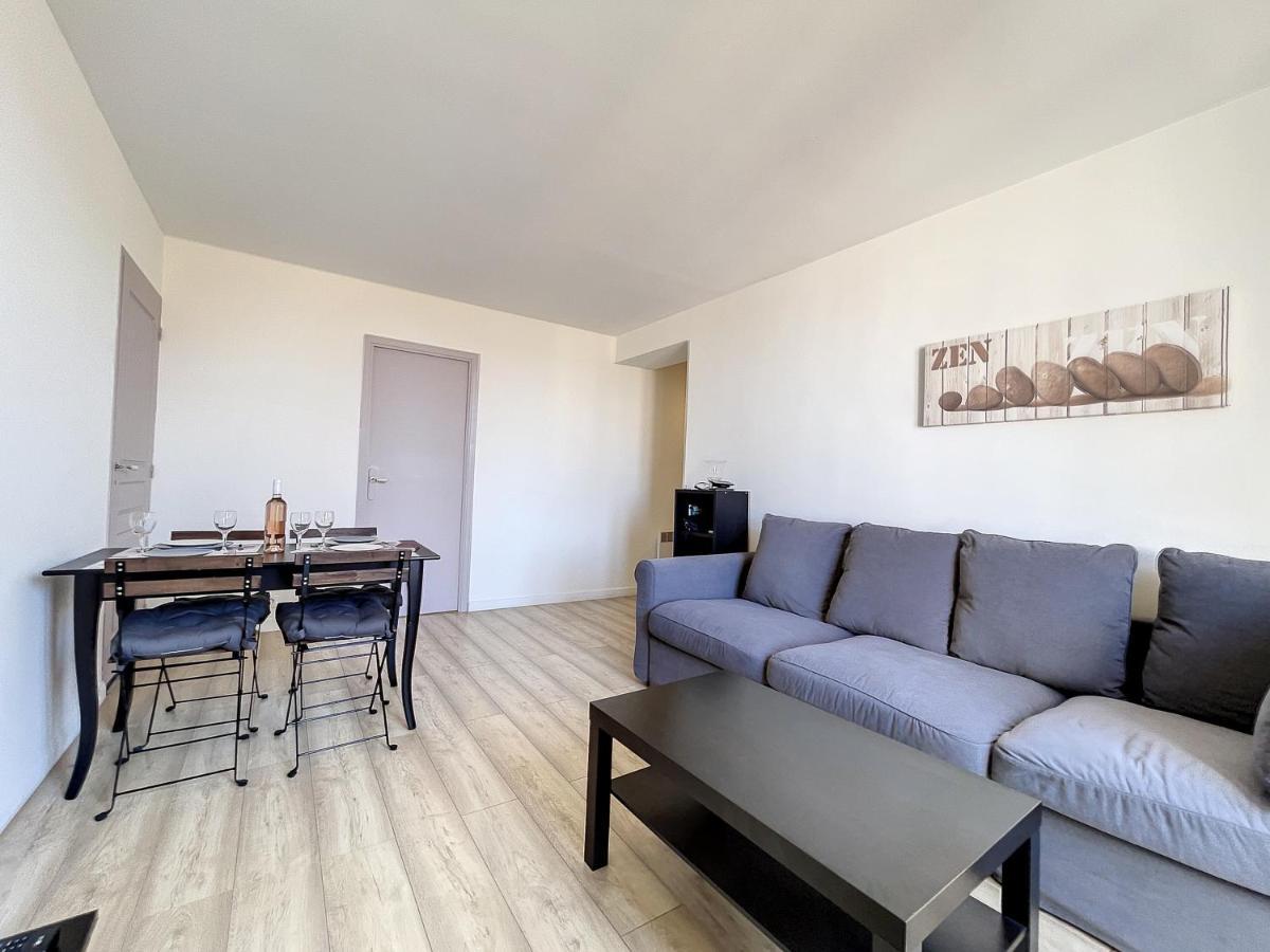 Centre Cannes, 2 Pièces Appartement *